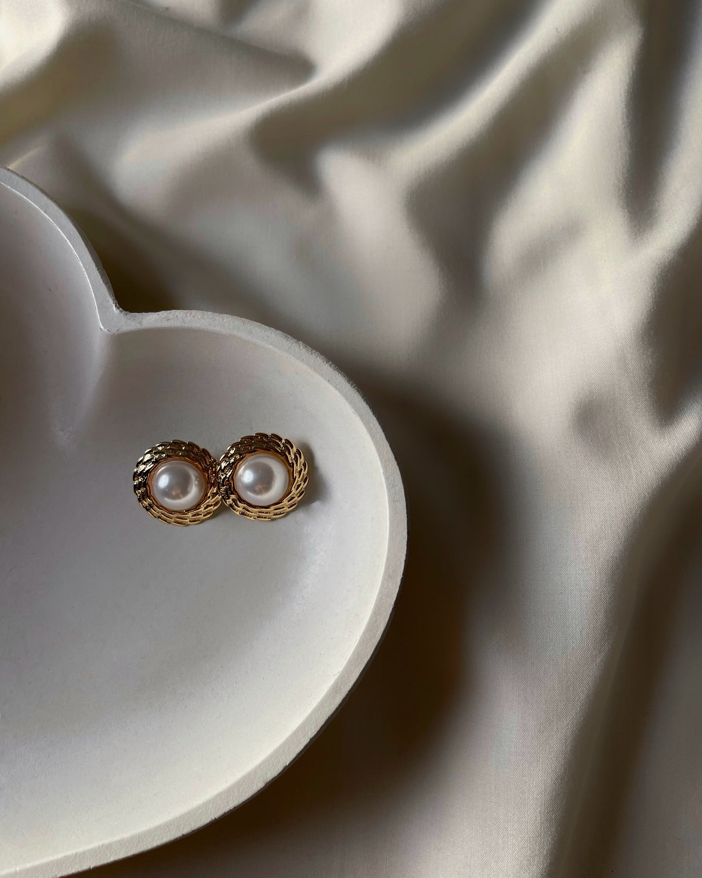 Muse Studs